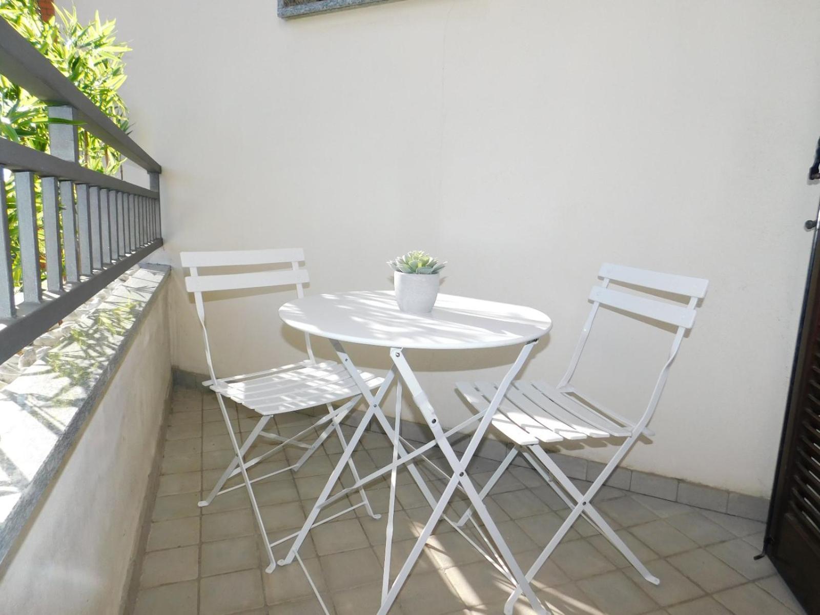 Casa Jotti Apartamento Cardano Al Campo Exterior foto